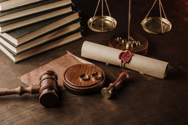 Daines Thomas & Smith LLP